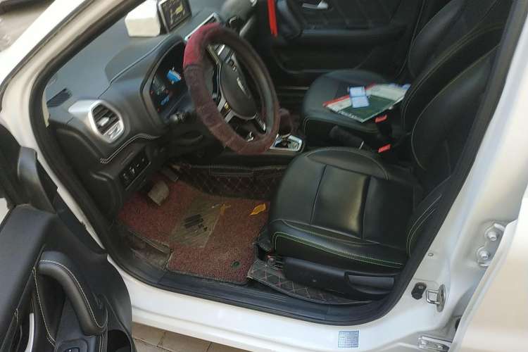 Used JAC iEV6E 2018 Upgraded iEV6E Luxury Model Driver Seat