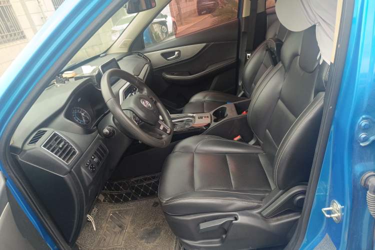 Used Dongfeng Fengon S560 2018 1.8L CVT Elite Model 7 Seats Left Front Seat