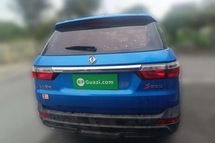 Used Dongfeng Fengon S560 2018 1.8L CVT Elite Model 7 Seats Rear