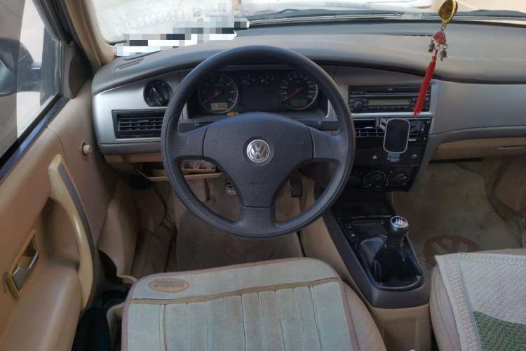 Used Volkswagen Santana Vista 2008 1.8L Manual Sishang Model Steering Wheel