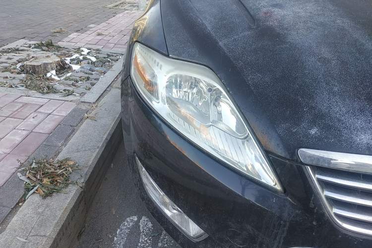Used Ford Mondeo 2007 2.3L Fashion Edition Right Front Headlight