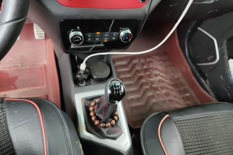 Used JAC Refine S2 2017 1.5L Manual Luxury Smart Model
