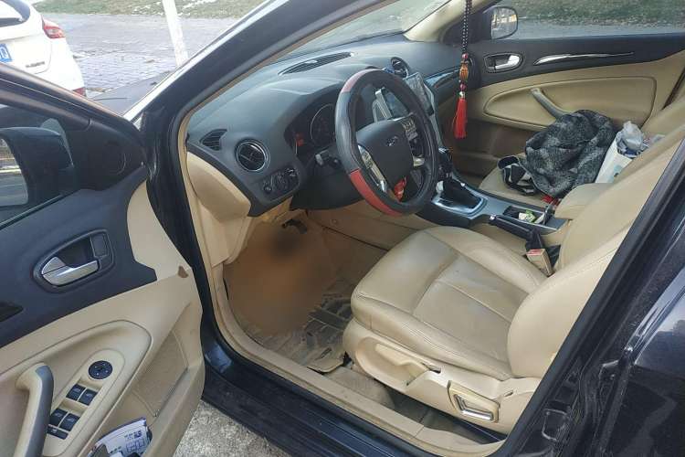 Used Ford Mondeo 2007 2.3L Fashion Edition Driver Seat