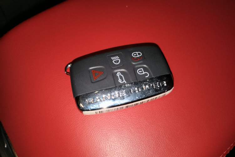 Used Land Rover Range Sport 2011 3.0 TDV6 Diesel Version Vehicle Key