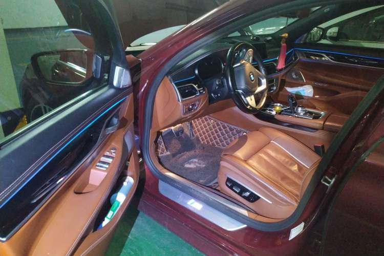 Used BMW 7 Series 2018 740Li xDrive Luxury Edition M Sport Package

