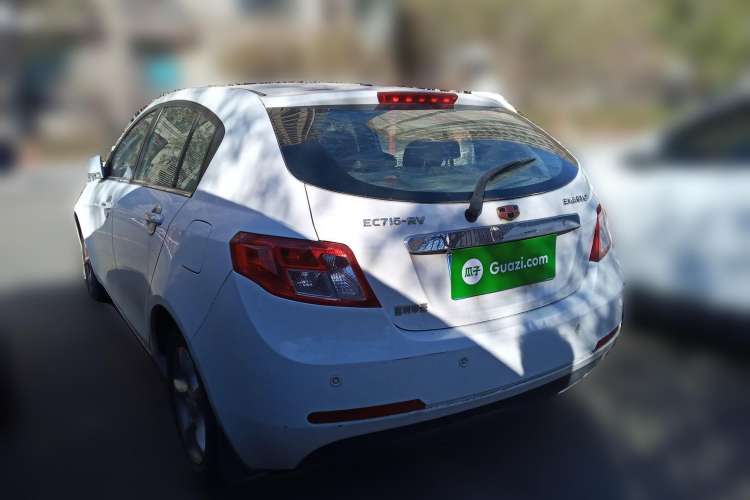 Used Geely Auto Classic Emgrand 2012 Hatchback 1.5L Manual Luxury Model
