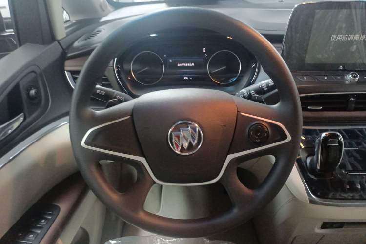 Used Buick GL8 2021 Land Cruiser Executive Class 652T Comfort Model