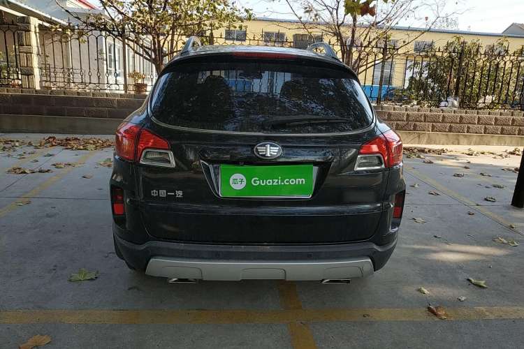 Used Bestune X80 2013 2.0L automatic luxury version