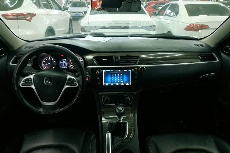 Used Zotye T600 2015 1.5T Manual Luxury Model