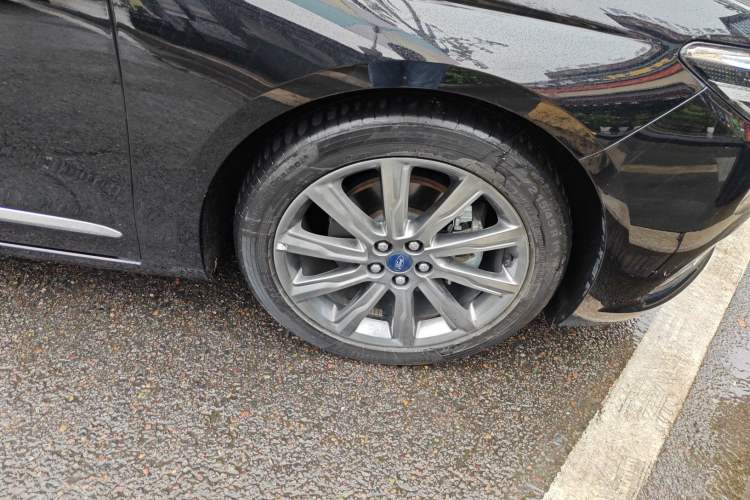 Used Ford Taurus 2019 EcoBoost 245 Premium Edition
