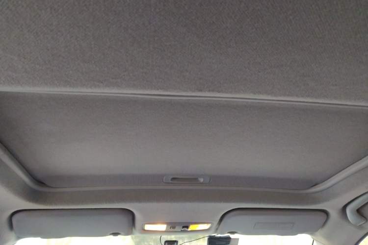 Used Soueast V5 Lingzhi 2015 Plus 1.5L Manual Smart Edition Headliner