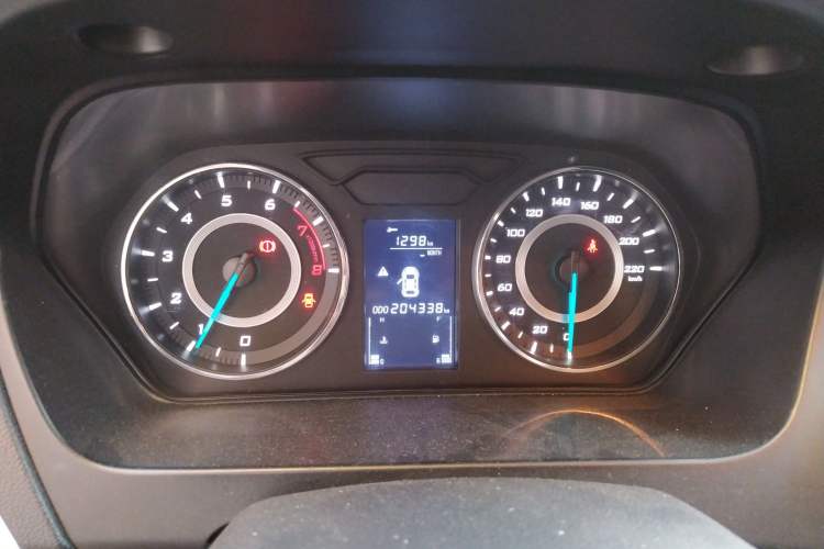 Used Soueast V5 Lingzhi 2015 Plus 1.5L Manual Smart Edition Instrument Cluster