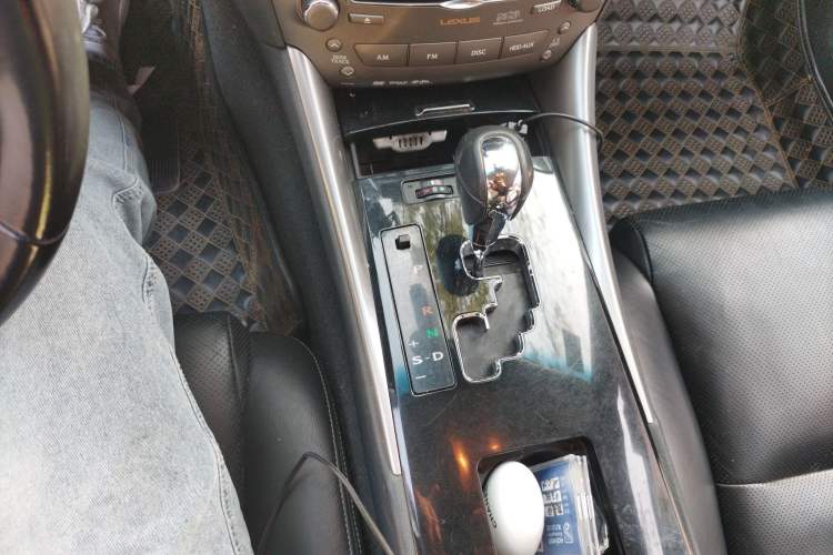 Used Lexus IS 2011 250C