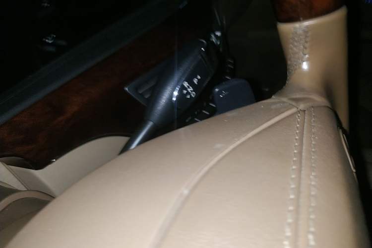 Used Mercedes-Benz S-Class 2010 S 400 L HYBRID
