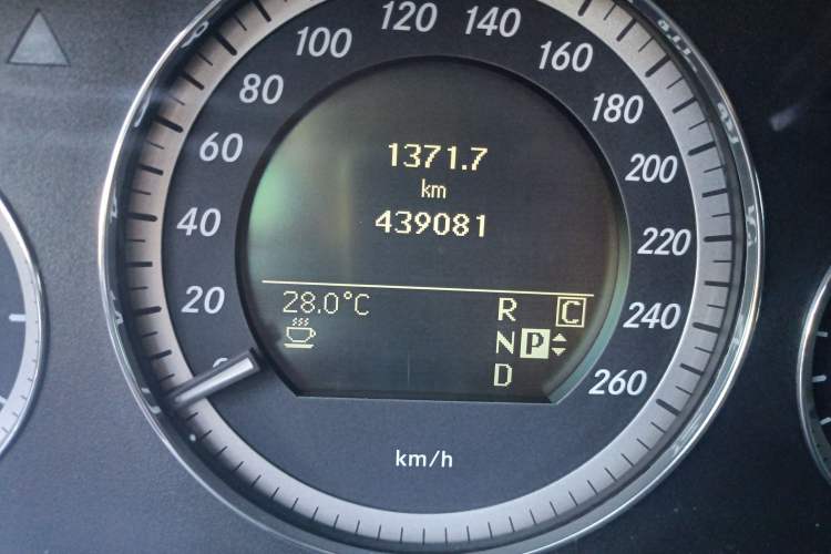 Used Mercedes-Benz E-Class 2009 E 300 Fashion Model
