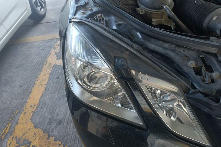 Used Mercedes-Benz E-Class 2009 E 300 Fashion Model
