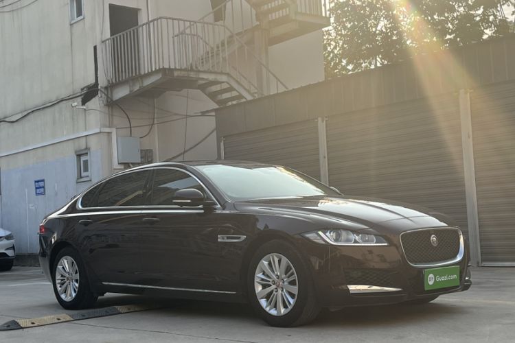 Used Jaguar XFL 2020 XFL 2.0T P200 Two-Wheel-Drive Windflower Edition
