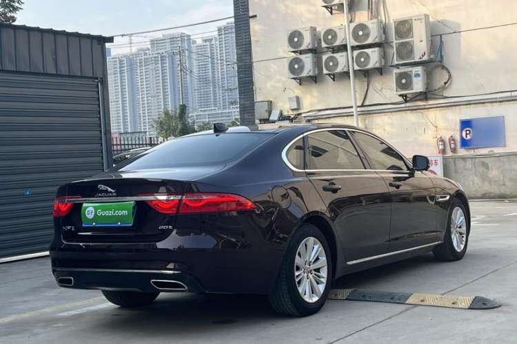 Used Jaguar XFL 2020 XFL 2.0T P200 Two-Wheel-Drive Windflower Edition
