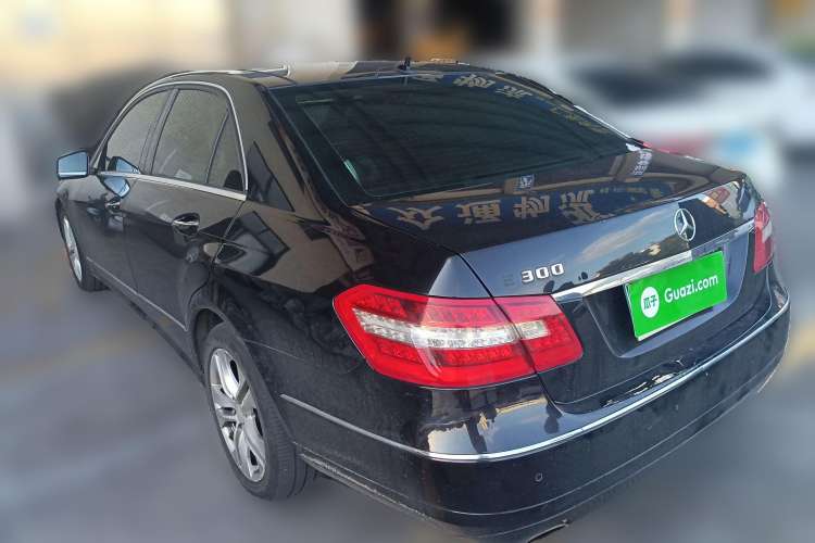 Used Mercedes-Benz E-Class 2009 E 300 Fashion Model
