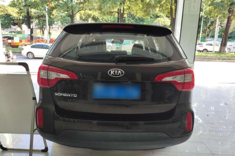 Used Kia Sorento 2013 2.4L 7-seat Gasoline Comfort Edition
