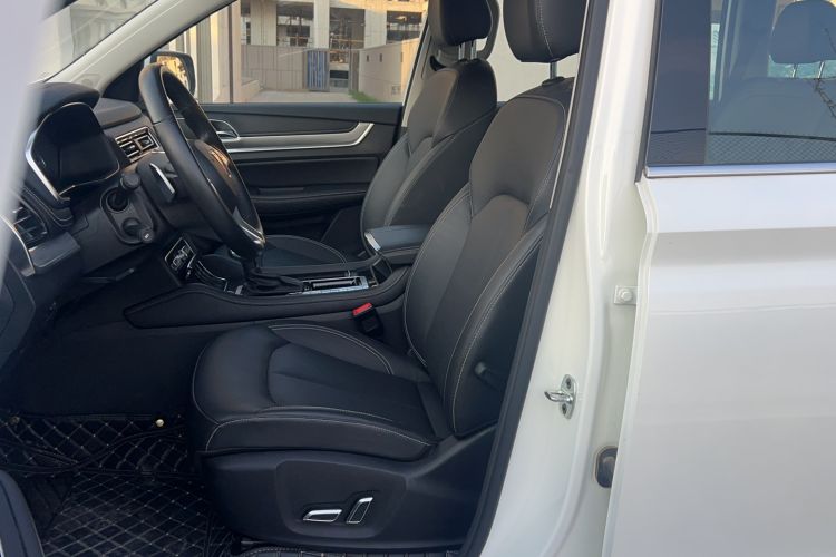 Used Roewe RX8 2019 30T Two-Wheel Drive Supreme Flagship Edition