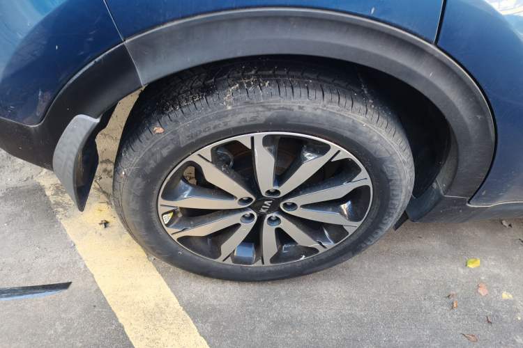 Used Kia KX5 2016 1.6T Automatic Two-Wheel Drive DLX
