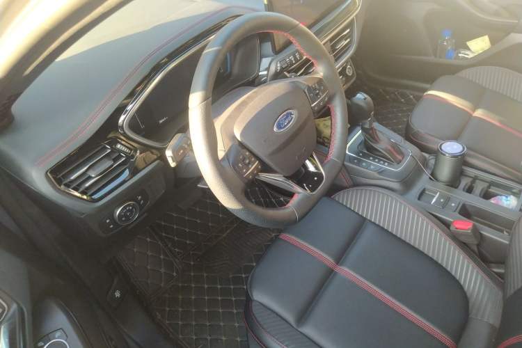 Used Ford Focus 2022 Hatchback EcoBoost 180 Automatic ST Line
