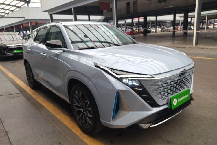 Used CHANGAN OSHAN Z6 New Energy 2022 Blue Whale iDD 150KM Flagship PLUS Smart Parking Edition Front Right 45 Deg