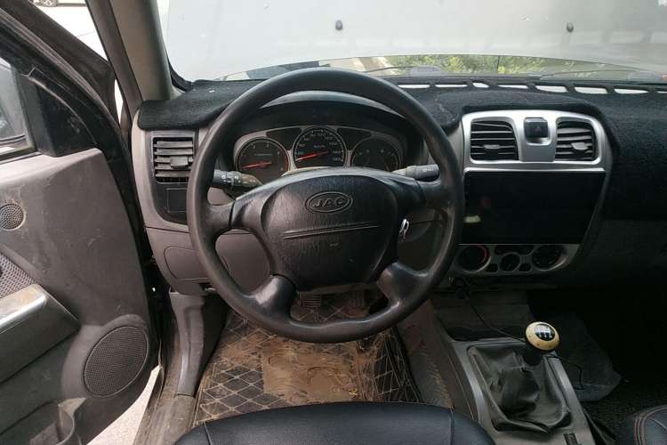 Used JAC Ruiling 2014 2.5T Standard Version Big Double Cab 4B2-95C43