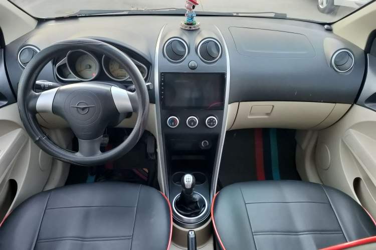 Used Haima Qubit 2013 1.3L Manual Cool Edition