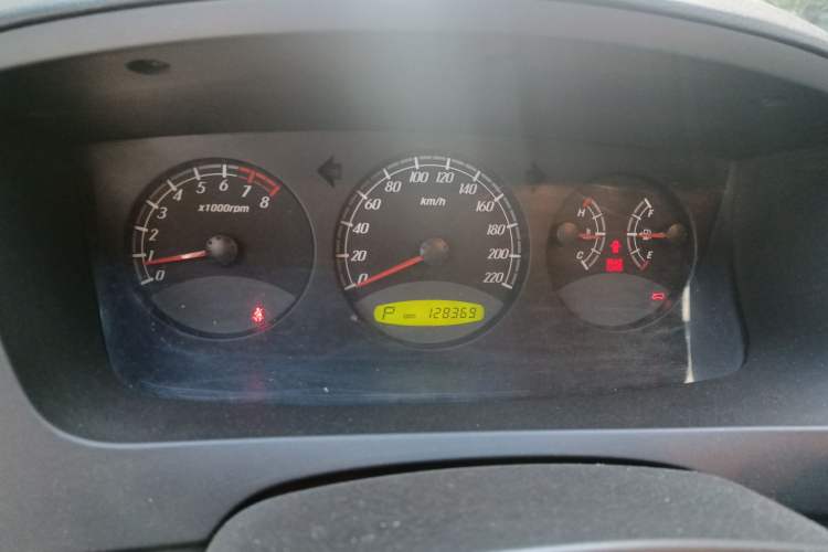 Used Roewe W5 2013 1.8T 4WD Automatic High-End Model
