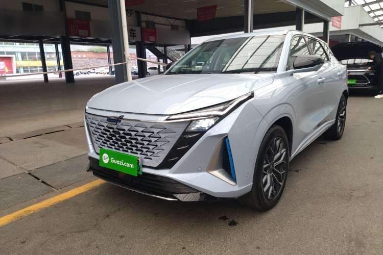 Used Oshan Z6 New Energy 2022 Blue Whale iDD 150KM Flagship PLUS Smart Parking Edition