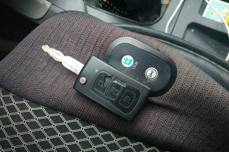 Used Haval H5 Classic 2010 Zhizun Edition 2.5 TCI Two-Wheel Drive Comfort Model