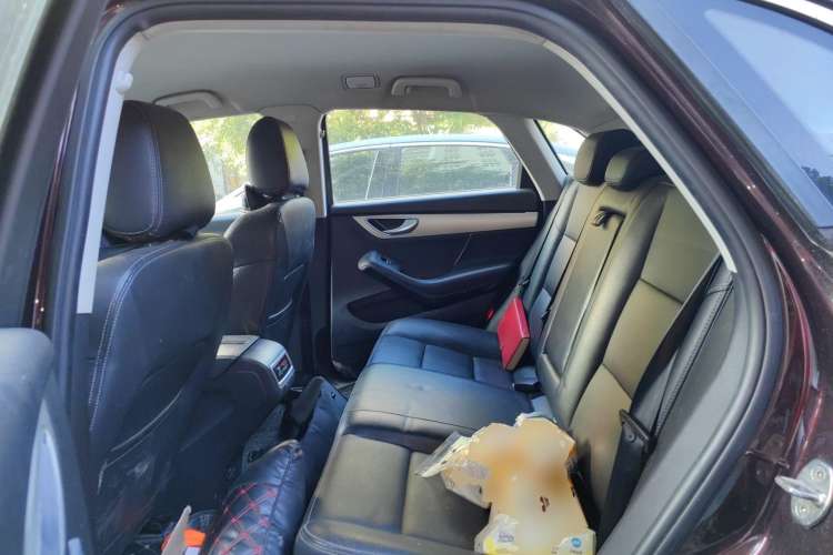 Used Zotye SR7 2016 1.5T CVT Cube Road Edition China V Standard
