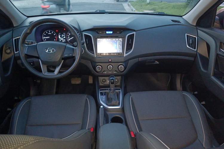 Used Hyundai ix25 2015 1.6L Automatic Two-Wheel Drive Smart GLS Trim
