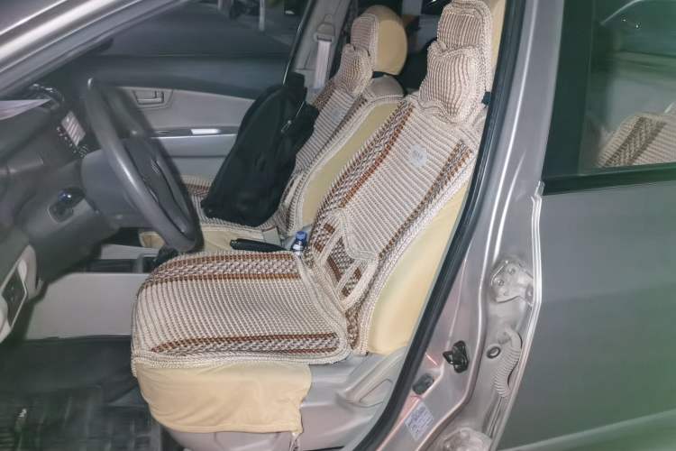 Used Changan Alsvin V5 2012 1.5L Manual Dream Edition