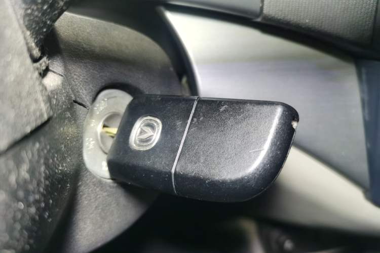 Used Changan Alsvin V5 2012 1.5L Manual Dream Edition