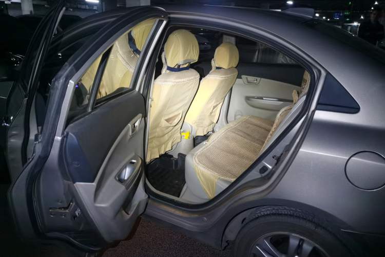 Used Changan Alsvin V5 2012 1.5L Manual Dream Edition