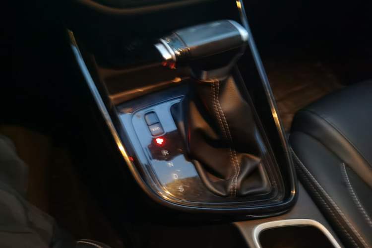 Used Baojun 530 2020 1.5T CVT Luxury Connected Version 6 Seats
