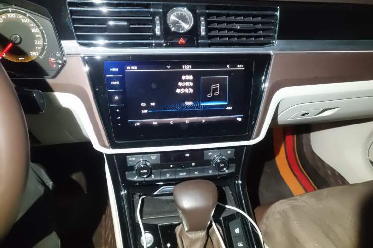 Used Volkswagen Phideon 2021 380TSI Prestige Edition
