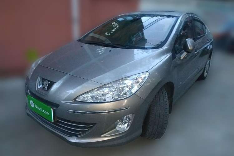 Used Peugeot 408 2011 2.0L Manual Luxury Edition