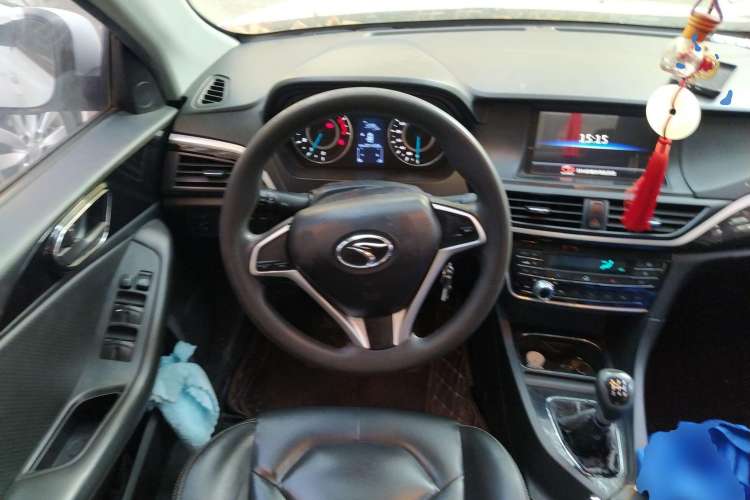 Used Soueast V5 Lingzhi 2015 Plus 1.5L Manual Smart Edition Steering Wheel