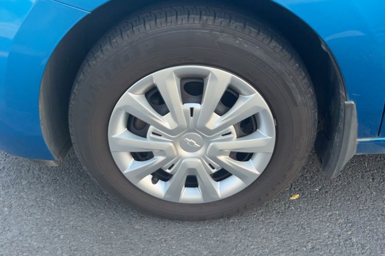 Used Chevrolet Lova RV 2016 1.5L Automatic Comfort Edition
