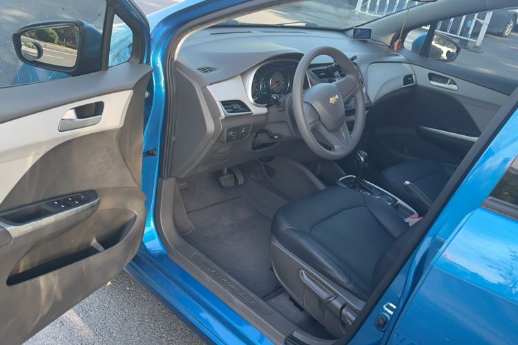 Used Chevrolet Lova RV 2016 1.5L Automatic Comfort Edition
