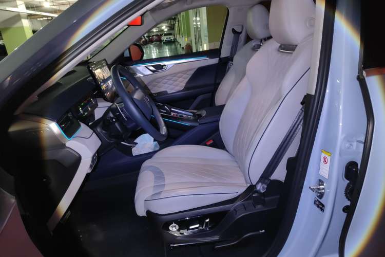 Used Wey Mocha 2021 2.0T Two-Wheel-Drive Premium Edition
