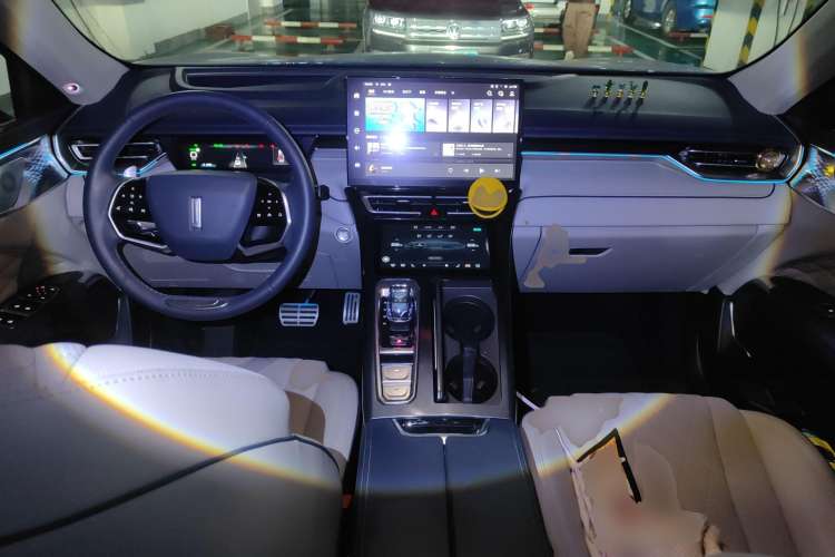 Used Wey Mocha 2021 2.0T Two-Wheel-Drive Premium Edition
