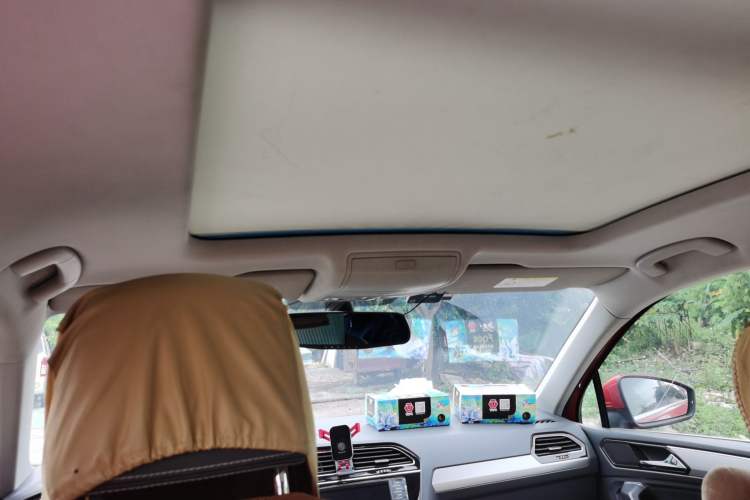 Used Volkswagen Tiguan L 2017 330TSI Automatic Two-Wheel Drive Luxury Edition