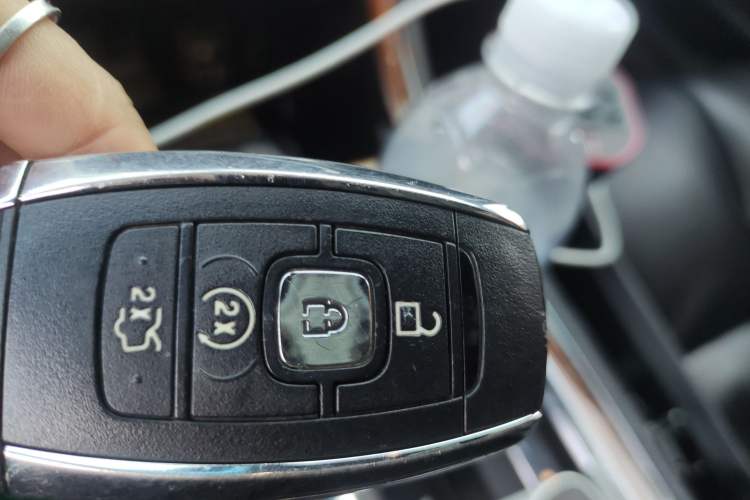 Used Lincoln Continental 2017 2.0T Two-Wheel-Drive Luxury Edition