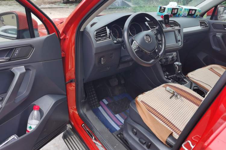 Used Volkswagen Tiguan L 2017 330TSI Automatic Two-Wheel Drive Luxury Edition