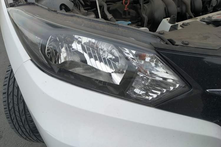 Used Honda Vezel 2017 1.5L manual two-wheel drive Comfort trim level
